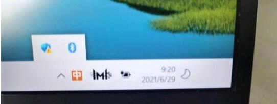 Win11任務(wù)欄右側(cè)圖標重疊怎么辦？Win11任務(wù)欄右側(cè)圖標重疊解決方法